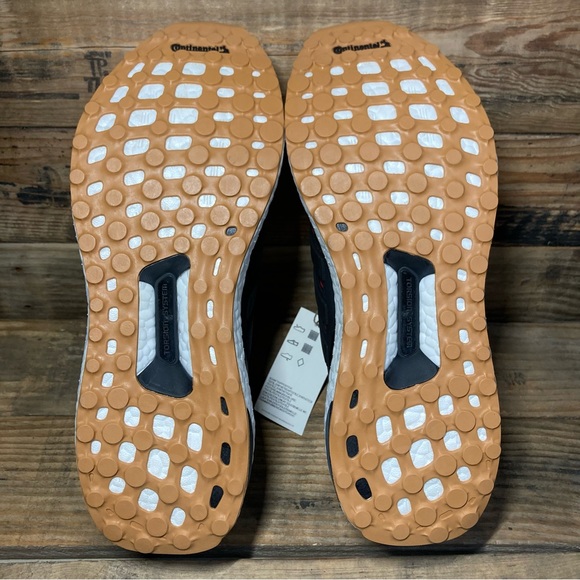 Adidas x Nice Kicks Men’s Ultraboost DNA Running Shoes Black Red Gum sz 8 - Picture 8 of 9